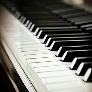 三年大片观看免费大全哔哩哔哩第一集
