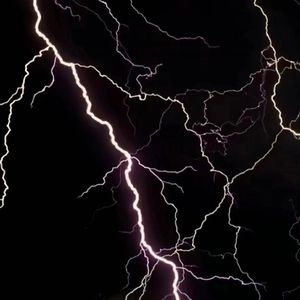 三年大片观看免费大全哔哩哔哩第一集
